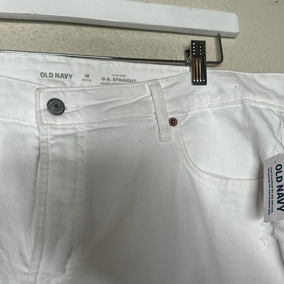NWT Old Navy OG Hi Rise Loose Secret Smooth Pockets Ripped White Jeans Sz 18P - Picture 5 of 5